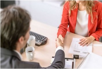 CURSO QUALIDADE NO ATENDIMENTO DE CLIENTES 